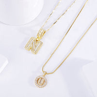 Set de Collar con Inicial Pavé | Oro Blanco