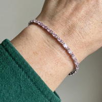 Pulsera Tennis Prism de Zafiro Rosa | Oro Blanco