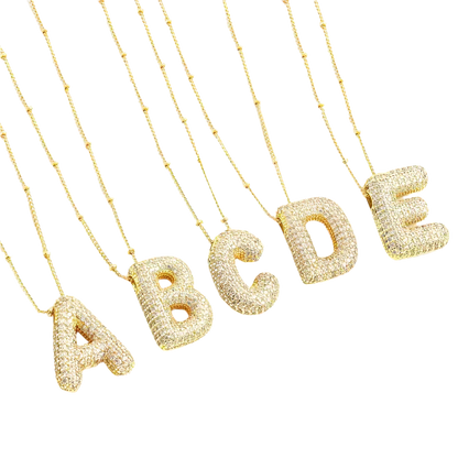 Set de Collar con Inicial Bubble | Oro Blanco