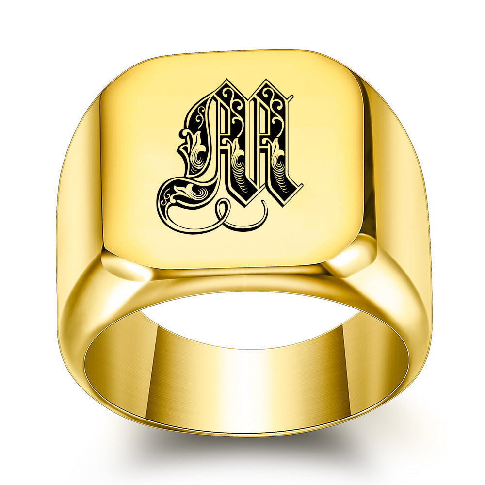 Anillo Clásico con Inicial Noble | Oro