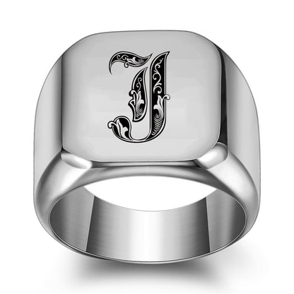 Anillo Clásico con Inicial Noble | Oro Blanco