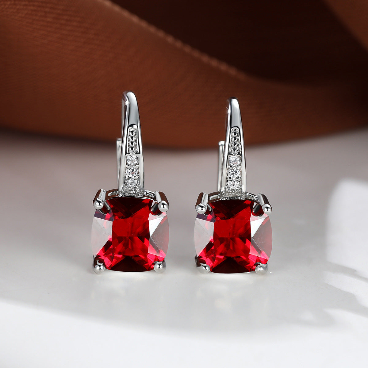 Aretes de Argolla con Piedra Mística | Oro