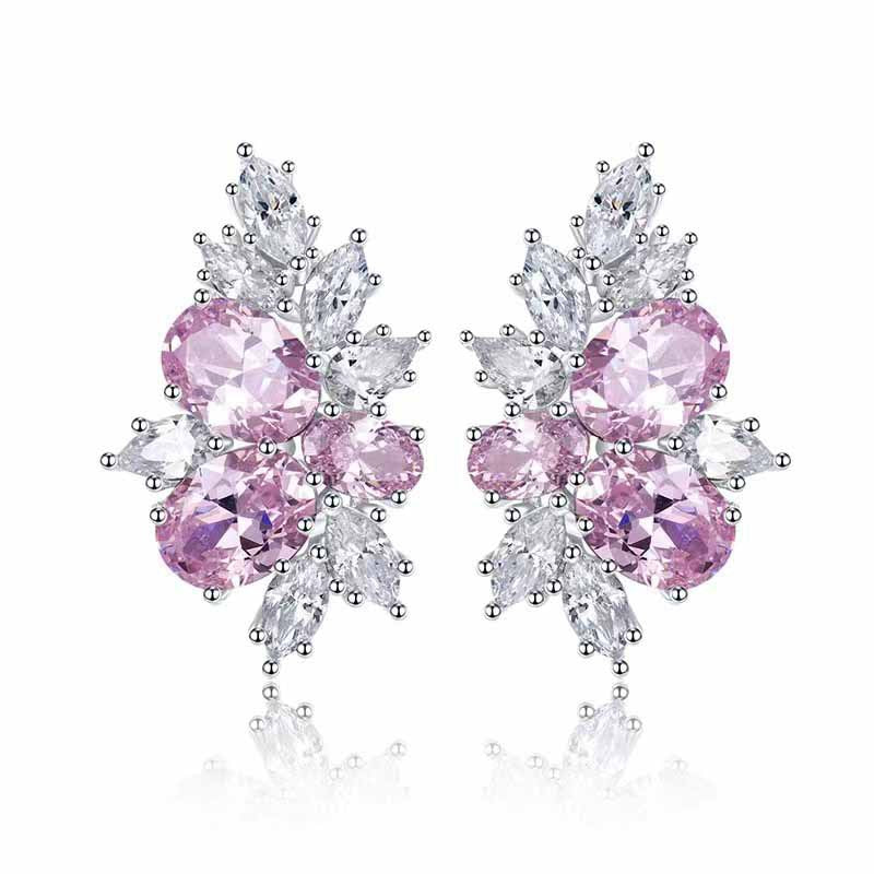 Lyra Blushbloom Aretes | Oro Blanco