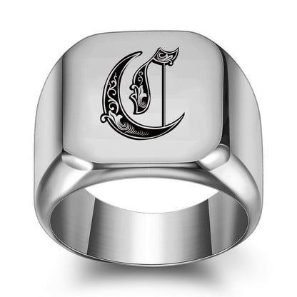 Anillo Clásico con Inicial Noble | Oro Blanco