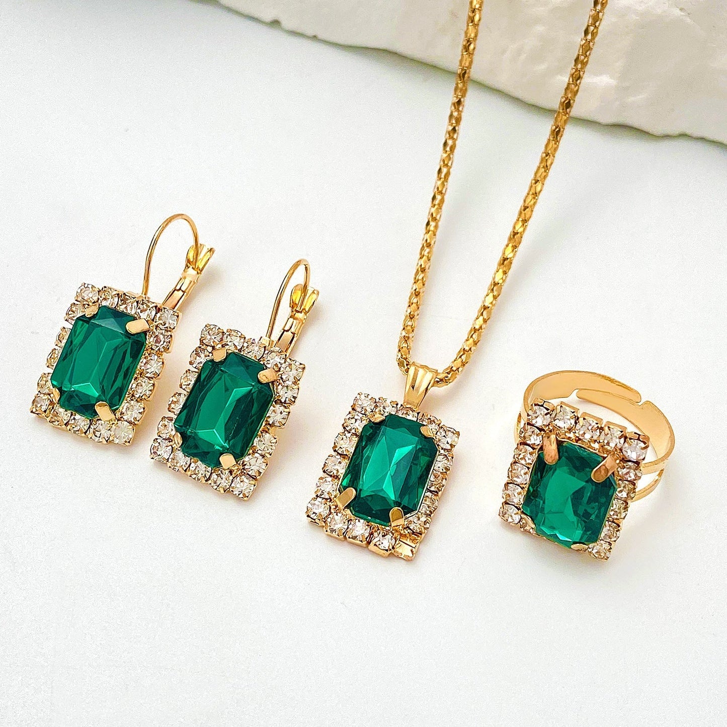 Sylvara Greenveil Set de Joyería | Oro Blanco