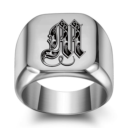 Anillo Clásico con Inicial Noble | Oro Blanco