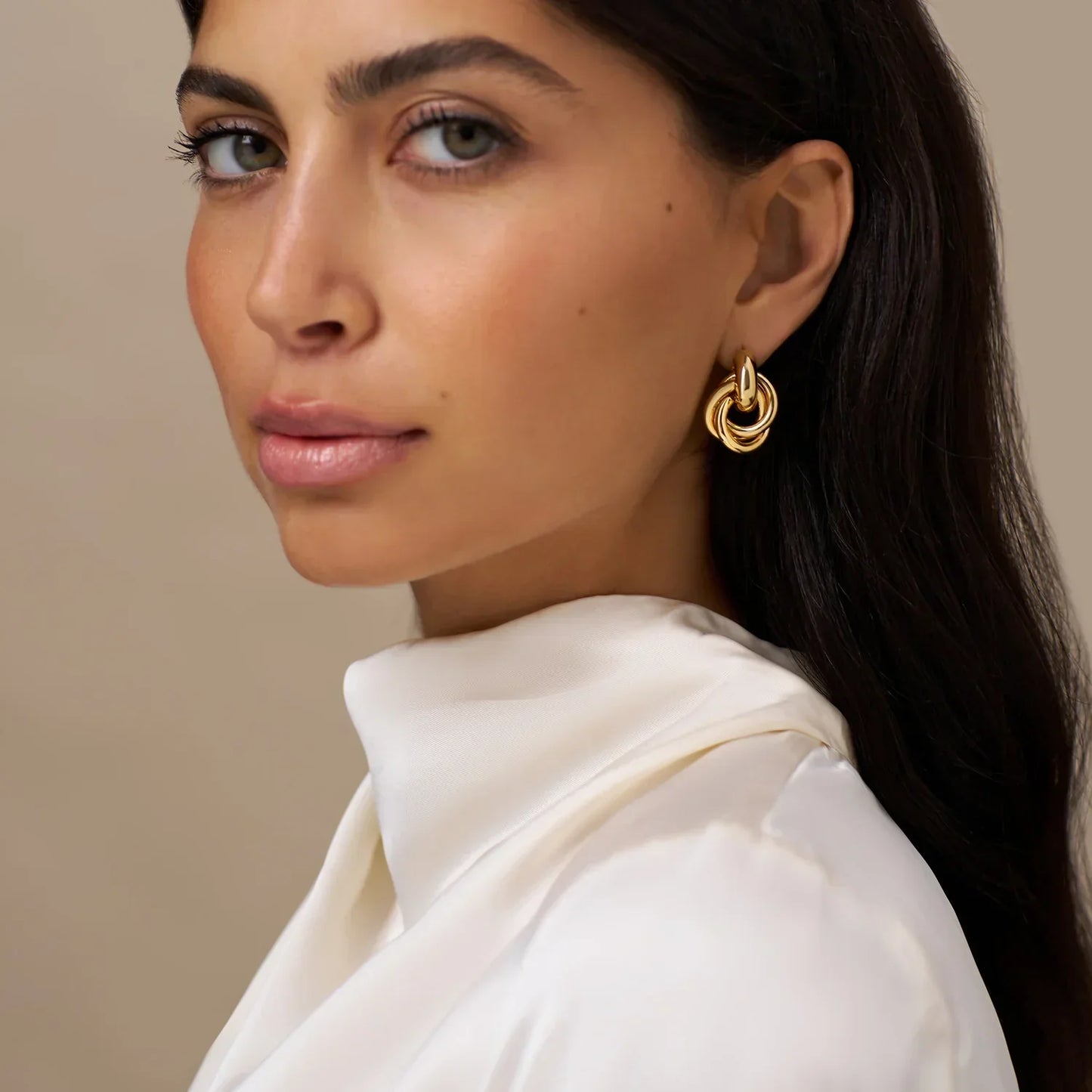 Aretes Entrelazados Statement | Oro