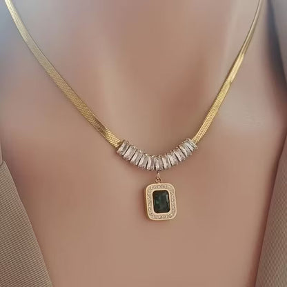 Regalia Prism Collar de Esmeralda | Oro