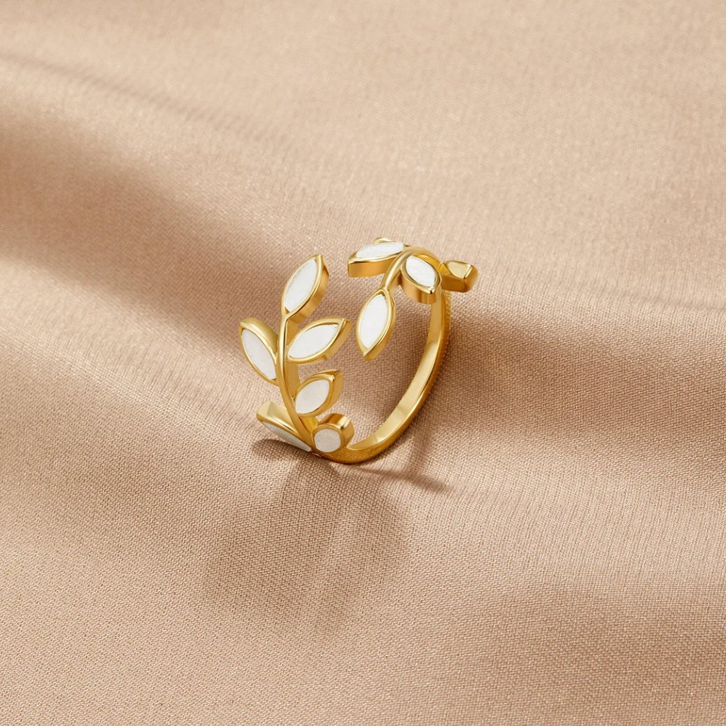 Neraya Anillo Abierto de Hoja Delicada | Oro