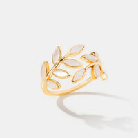 Neraya Anillo Abierto de Hoja Delicada | Oro